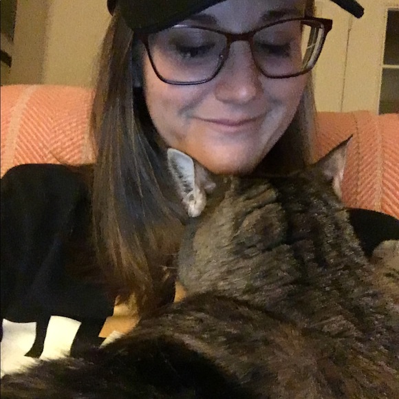 Meet your Posher, Meredith - Picture 6 of 8